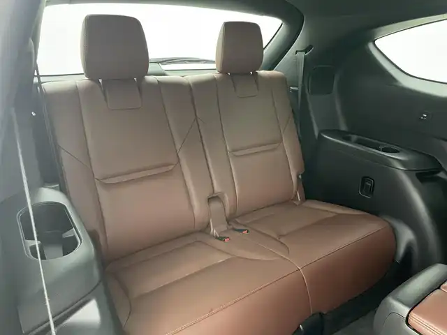 マツダ ＣＸ－８ XD エクスクルーシブモード 岡山県 2021(令3)年 6.9万km プラチナクォーツメタリック サンルーフ/BOSEサウンド/ブラウンレザーシート/純正１０．２５インチナビ/【Bluetooth/フルセグTV/Carplay/USB】/衝突軽減ブレーキ/追従型クルーズコントロール/360°ビューカメラ/オートハイビーム/ＬＥＤヘッドライト＆LEDフォグランプ/ＥＴＣ/前席シートヒーター/前席エアシート/ステアリングヒーター/前席パワーシート/純正フロアマット/オートブレーキホールド/ブラインドスポットモニター/ISOFIX/後席サンシェイド/ステアリングスイッチ/ヘッドアップディスプレイ/チルトステアリング/シートリフター/ウインカーミラー/ドアバイザー