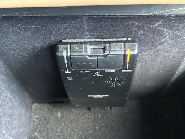 レクサス ＥＳ 300h 福島県 2019(平31)年 2.5万km マーキュリーグレーマイカ サンルーフ/メーカーナビ/(BT/USB/SD/AM/FM/Miracast)/ヘッドアップディスプレイ/LEDオートライト/オートハイビーム/レーダークルーズコントロール/レザーシート/運転席メモリシート/前席パワーシート/前席シートヒーター/前席ベンチレーター/ハンドルヒーター/プリクラッシュセーフティ/車線逸脱防止支援/ドライブレコーダー/パドルシフト/ステアリングスイッチ