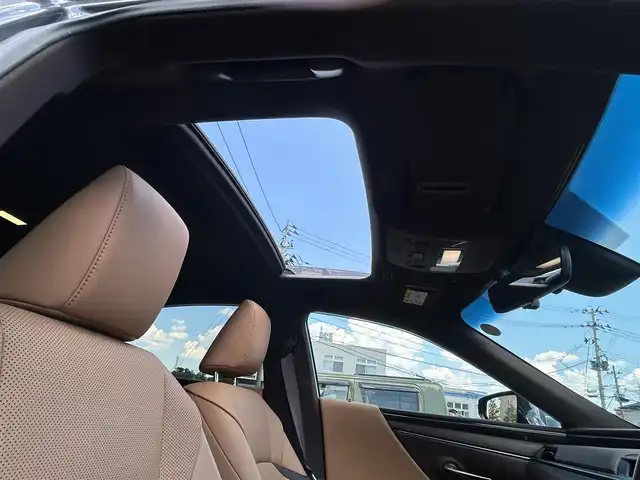 レクサス ＥＳ 300h 福島県 2019(平31)年 2.5万km マーキュリーグレーマイカ サンルーフ/メーカーナビ/(BT/USB/SD/AM/FM/Miracast)/ヘッドアップディスプレイ/LEDオートライト/オートハイビーム/レーダークルーズコントロール/レザーシート/運転席メモリシート/前席パワーシート/前席シートヒーター/前席ベンチレーター/ハンドルヒーター/プリクラッシュセーフティ/車線逸脱防止支援/ドライブレコーダー/パドルシフト/ステアリングスイッチ