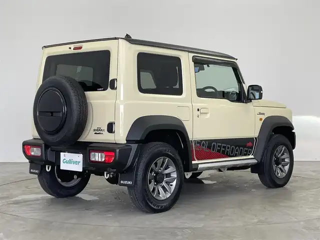 スズキ ジムニー シエラ JC 埼玉県 2024(令6)年 0.1万km シフォンアイボリーメタリックブラック2トーンルーフ スズキセーフティサポート/純正カロッツェリア9インチナビ/SD/CD/DVD/Bluetooth/フルセグ/ALPINE製デジタルインナーミラードラレコ/リミテッドスリップデフ(LSD)/フロントパーキングセンサー/オートドアロックシステム/フットイルミネーション/クルーズコントロール/ビルトインETC2.0/前席シートヒーター/純正アルミホイール/LEDオートライト/オートハイビーム/バックカメラ
