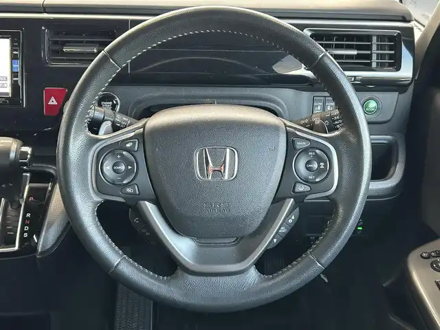 ホンダ ステップワゴン スパーダ ホンダセンシング 茨城県 2018(平30)年 6.2万km プレミアムスパークルブラックパール 純正ナビ/Bluetooth接続/フルセグTV/バックカメラ/両側パワースライド/ホンダセンシング/前方ドライブレコーダー/純正フロアマット/純正１８インチアルミホイール/レーダークルーズコントロール/後部座席モニター/LEDヘッドライト/ビルトインETC