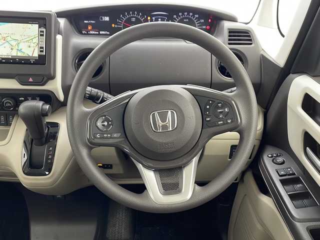 ホンダ Ｎ ＢＯＸ G EX ホンダセンシング 千葉県 2017(平29)年 4万km ルナシルバーM 純正ナビ/バックカメラ/片側パワスラ/ＥＴＣ/純正フロアマット/社外アルミホイール/ドアバイザー/チップアップシート/ホンダセンシング/衝突軽減ブレーキ/レーンキープアシスト/LEDヘッドライト/ウィンカーミラー/ステアリングスイッチ/レーダークルーズコントロール