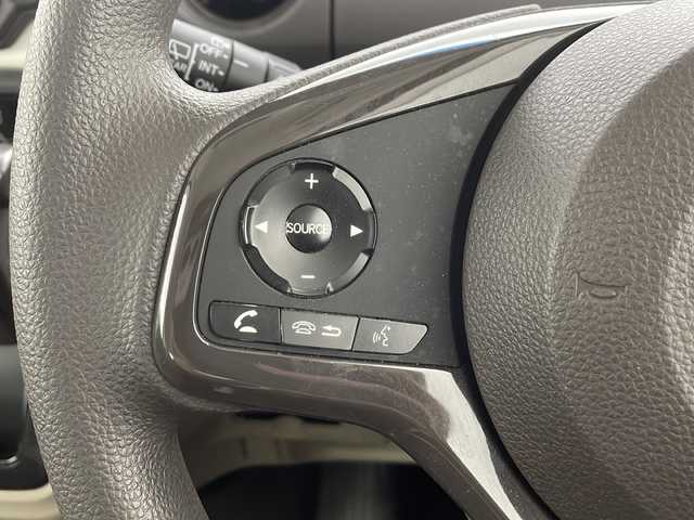 ホンダ Ｎ ＢＯＸ G EX ホンダセンシング 千葉県 2017(平29)年 4万km ルナシルバーM 純正ナビ/バックカメラ/片側パワスラ/ＥＴＣ/純正フロアマット/社外アルミホイール/ドアバイザー/チップアップシート/ホンダセンシング/衝突軽減ブレーキ/レーンキープアシスト/LEDヘッドライト/ウィンカーミラー/ステアリングスイッチ/レーダークルーズコントロール