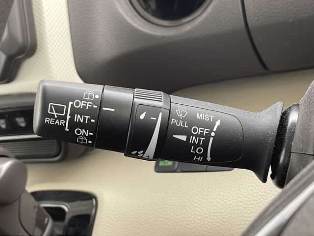 ホンダ Ｎ ＢＯＸ G EX ホンダセンシング 千葉県 2017(平29)年 4万km ルナシルバーM 純正ナビ/バックカメラ/片側パワスラ/ＥＴＣ/純正フロアマット/社外アルミホイール/ドアバイザー/チップアップシート/ホンダセンシング/衝突軽減ブレーキ/レーンキープアシスト/LEDヘッドライト/ウィンカーミラー/ステアリングスイッチ/レーダークルーズコントロール