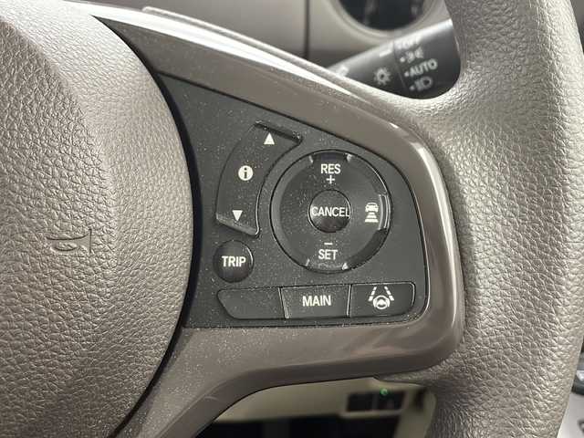 ホンダ Ｎ ＢＯＸ G EX ホンダセンシング 千葉県 2017(平29)年 4万km ルナシルバーM 純正ナビ/バックカメラ/片側パワスラ/ＥＴＣ/純正フロアマット/社外アルミホイール/ドアバイザー/チップアップシート/ホンダセンシング/衝突軽減ブレーキ/レーンキープアシスト/LEDヘッドライト/ウィンカーミラー/ステアリングスイッチ/レーダークルーズコントロール