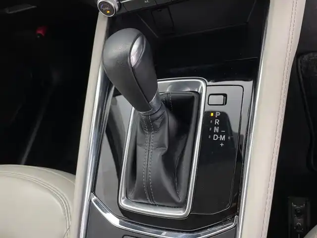 マツダ ＣＸ－５ XD Lパッケージ 鹿児島県 2020(令2)年 2.9万km ポリメタルグレーM 純正メーカーナビ/（AM/FM/Bluetooth/フルセグ）/全周囲カメラ/レザーシート/レーダークルーズコントロール/ブラインドスポットモニター　/ヘッドアップディスプレイ/パドルシフト/パワーバックドア/ステアリングヒーター/オートライト/オートワイパー/コーナーセンサー/ETC/電動パーキング/オートホールド