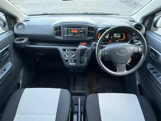 ダイハツ ミラ イース L SAⅢ 千葉県 2020(令2)年 3.9万km ホワイト 純正オーディオ（AM/FM/CD/AUX)/スマートアシストIII/・衝突回避支援ブレーキ機能/・衝突警報機能/・車線逸脱警報機能/・誤発進抑制制御機能/・先行車発進お知らせ機能/・コーナーセンサー/・オートハイビーム/アイドリングストップ/ドアバイザー/純正ホイールキャップ/リモコンキー/ハロゲンライト
