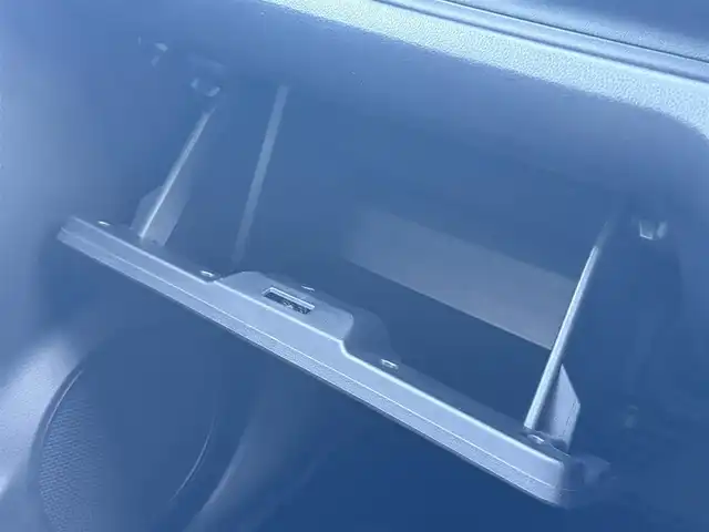 ダイハツ ミラ イース L SAⅢ 千葉県 2020(令2)年 3.9万km ホワイト 純正オーディオ（AM/FM/CD/AUX)/スマートアシストIII/・衝突回避支援ブレーキ機能/・衝突警報機能/・車線逸脱警報機能/・誤発進抑制制御機能/・先行車発進お知らせ機能/・コーナーセンサー/・オートハイビーム/アイドリングストップ/ドアバイザー/純正ホイールキャップ/リモコンキー/ハロゲンライト