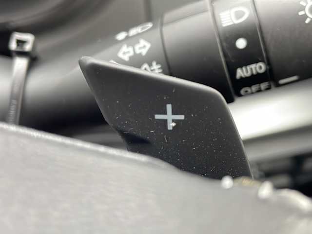 スバル インプレッサ スポーツ 2．0i－S アイサイト 岩手県 2017(平29)年 7万km クリスタルホワイトP STIエアロ 8型ナビ バックC フルセグTV BSM Bluetooth再生 DVD再生 パドルシフト 追従クルーズコントロール 電動シート オートLEDライト FRフォグランプ 電動パーキングブレーキ 純正18インチAW スマートキー