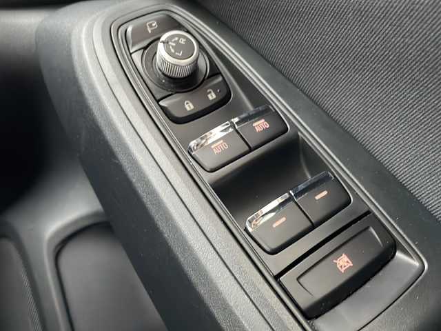 スバル インプレッサ スポーツ 2．0i－S アイサイト 岩手県 2017(平29)年 7万km クリスタルホワイトP STIエアロ 8型ナビ バックC フルセグTV BSM Bluetooth再生 DVD再生 パドルシフト 追従クルーズコントロール 電動シート オートLEDライト FRフォグランプ 電動パーキングブレーキ 純正18インチAW スマートキー