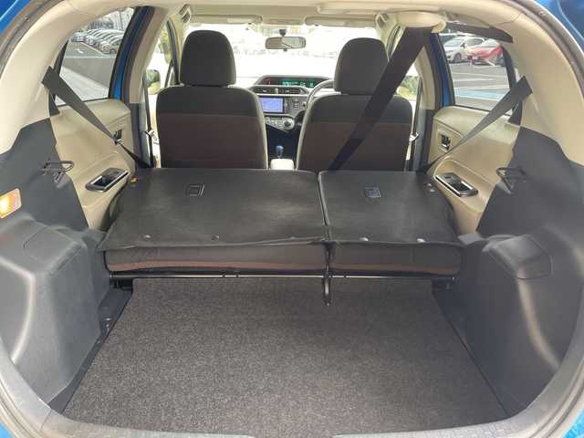 トヨタ アクア G 愛知県 2012(平24)年 6万km コバルトブルーメタリック 純正ナビ/フルセグ/CD DVD/Bluetooth/バックカメラ/アルミホイール/ETC/スマートキー/プッシュスタート