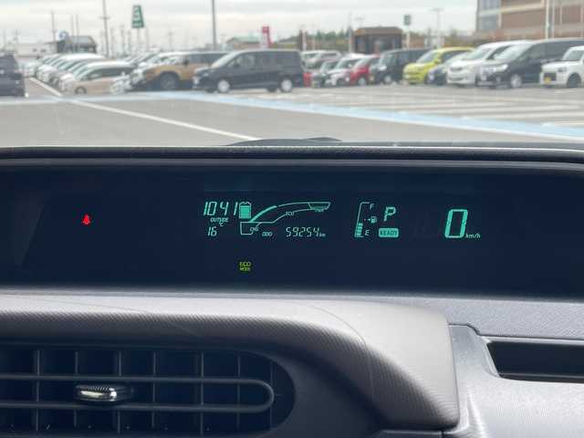 トヨタ アクア G 愛知県 2012(平24)年 6万km コバルトブルーメタリック 純正ナビ/フルセグ/CD DVD/Bluetooth/バックカメラ/アルミホイール/ETC/スマートキー/プッシュスタート