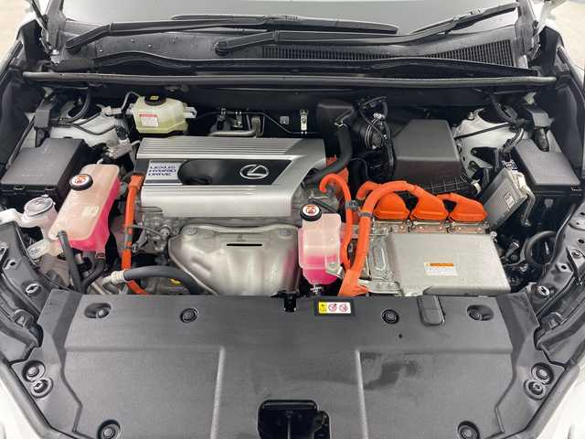 レクサス ＮＸ 300h Fスポーツ 道央・札幌 2019(平31)年 3.5万km ホワイトノーヴァガラスフレーク ・4WD/・サンルーフ/・マークレビンソンサウンド/・純正ナビ/・BT&CD&DVD&SD&フルセグTV/・全方位カメラ/・レクサスセーフティーシステム/・レーダークルーズコントロール/・ブラインドスポットモニター/・パドルシフト/・ステアリングスイッチ/・ステアリングヒーター/・レザーシート/・メモリ付きシート/・前席シートヒーター&ベンチレーション/・ヘッドアップディスプレイ/・ビルトインETC2.0/・オートライト/・LEDヘッドライト/・スマートキー/・プッシュスタート