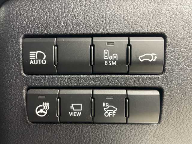 レクサス ＮＸ 300h Fスポーツ 道央・札幌 2019(平31)年 3.5万km ホワイトノーヴァガラスフレーク ・4WD/・サンルーフ/・マークレビンソンサウンド/・純正ナビ/・BT&CD&DVD&SD&フルセグTV/・全方位カメラ/・レクサスセーフティーシステム/・レーダークルーズコントロール/・ブラインドスポットモニター/・パドルシフト/・ステアリングスイッチ/・ステアリングヒーター/・レザーシート/・メモリ付きシート/・前席シートヒーター&ベンチレーション/・ヘッドアップディスプレイ/・ビルトインETC2.0/・オートライト/・LEDヘッドライト/・スマートキー/・プッシュスタート