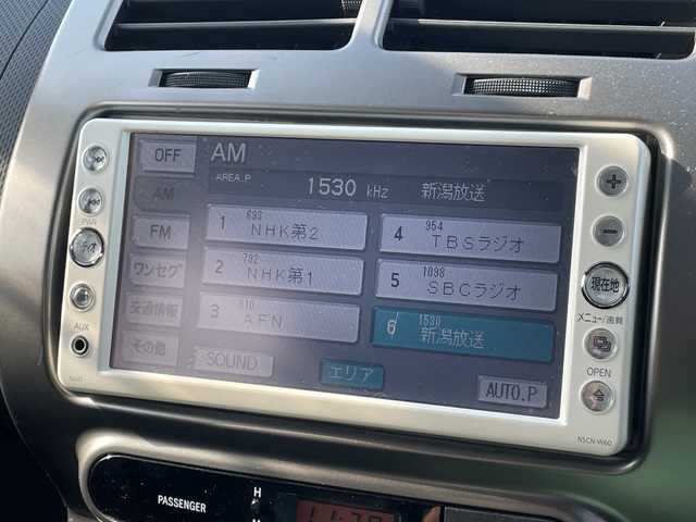 トヨタ イスト 150X 新潟県 2011(平23)年 8.2万km ディープアメジストマイカメタリック 4WD/純正SDナビ(NSCN-W60)/CD/AUX/ワンセグテレビ/バックカメラ/ETC/リモコンキー /キセノンヘッドライト/社外16インチアルミホイール/16インチ冬タイヤ車載