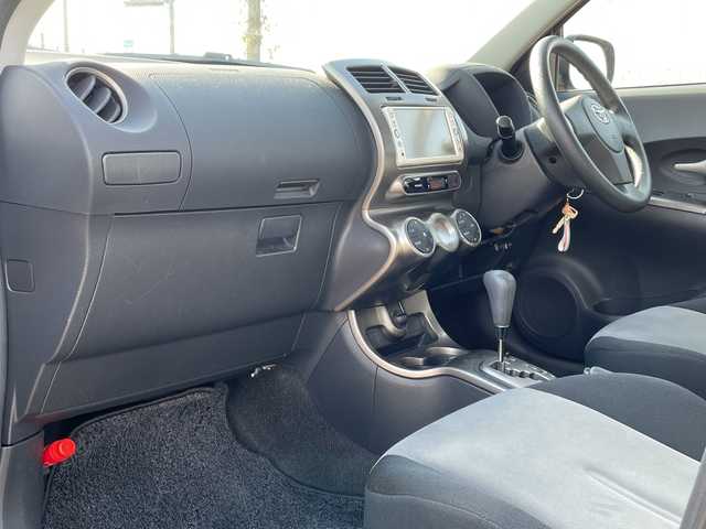 トヨタ イスト 150X 新潟県 2011(平23)年 8.2万km ディープアメジストマイカメタリック 4WD/純正SDナビ(NSCN-W60)/CD/AUX/ワンセグテレビ/バックカメラ/ETC/リモコンキー /キセノンヘッドライト/社外16インチアルミホイール/16インチ冬タイヤ車載