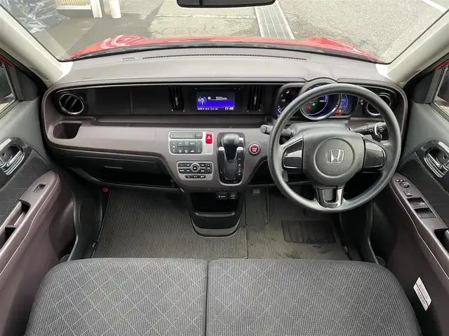 ホンダ Ｎ ＯＮＥ プレミアム ツアラー 東京都 2013(平25)年 5.6万km ミラノレッド ２トーン　/純正ディスプレイオーディオ　/バックカメラ　/ＨＤＭＩ　/ＣＤ　/スマートキー　/スペアキー　/プッシュスタート　/ＨＩＤヘッドライト　/純正１４インチＡＷ　/オートライト　/禁煙