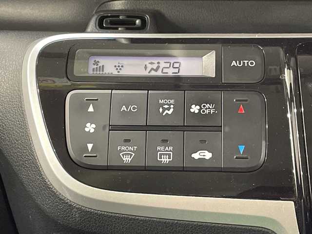 ホンダ Ｎ ＢＯＸ カスタム G Lパッケージ 栃木県 2015(平27)年 4.7万km プレミアムホワイトパールⅡ 純正ディスプレイオーディオ/(ワンセグTV・Bluetooth・CD・HDMI・USB)/バックカメラ/ドライブレコーダー/ステアリングスイッチ/ETC/禁煙車/片側パワースライドドア/電動格納ミラー/ドアバイザー/純正アルミホイール/フロアマット/スマートキー