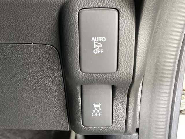 ホンダ Ｎ ＢＯＸ カスタム G Lパッケージ 栃木県 2015(平27)年 4.7万km プレミアムホワイトパールⅡ 純正ディスプレイオーディオ/(ワンセグTV・Bluetooth・CD・HDMI・USB)/バックカメラ/ドライブレコーダー/ステアリングスイッチ/ETC/禁煙車/片側パワースライドドア/電動格納ミラー/ドアバイザー/純正アルミホイール/フロアマット/スマートキー