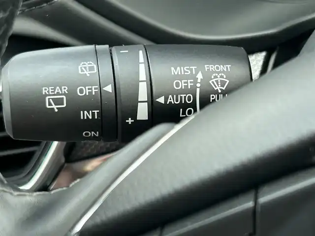 マツダ ＣＸ－８ XD エクスクルーシブモード 大阪府 2021(令3)年 2万km マシーングレープレミアムM i-ACTIVSENSE/・スマート・シティ・ブレーキサポート/・マツダ・レーダー・クルーズ・コントロール/・レーンキープ・アシスト・システム/・ブラインド・スポット・モニタリング/・パーキングセンサー/・アラウンドビューモニター/純正ナビ/・Bluetooth/フルセグTV/USB/ラジオ/・BOSEサウンド/主要装備/・HUD/・オートホールド/・トラクションコントロール/・アイドリングストップ/・ステアリングヒーター/・ステアリングリモコン/・革シート/・全席シートヒーター/エアシート/・全席パワーシート/メモリー機能付き/・パワーバックドア/・置くだけ充電/・ドライブレコーダー前後/・ETC/ワンオーナー