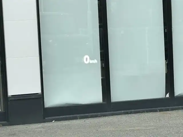 マツダ ＣＸ－８ XD エクスクルーシブモード 大阪府 2021(令3)年 2万km マシーングレープレミアムM i-ACTIVSENSE/・スマート・シティ・ブレーキサポート/・マツダ・レーダー・クルーズ・コントロール/・レーンキープ・アシスト・システム/・ブラインド・スポット・モニタリング/・パーキングセンサー/・アラウンドビューモニター/純正ナビ/・Bluetooth/フルセグTV/USB/ラジオ/・BOSEサウンド/主要装備/・HUD/・オートホールド/・トラクションコントロール/・アイドリングストップ/・ステアリングヒーター/・ステアリングリモコン/・革シート/・全席シートヒーター/エアシート/・全席パワーシート/メモリー機能付き/・パワーバックドア/・置くだけ充電/・ドライブレコーダー前後/・ETC/ワンオーナー