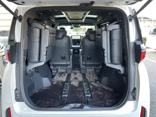 トヨタ ヴェルファイア ハイブリット Z プレミア 東京都 2023(令5)年 2.1万km プラチナホワイトパールマイカ 純正ナビ　/Ｂｌｕｅｔｏｏｔｈ　/フルセグＴＶ　/全周囲カメラ　/フリップダウンモニター　/ユニバーサルステップ　/左右独立ムーンルーフ　/ＥＴＣ２．０　/前後ドライブレコーダー　/純正フロアマット　/純正アルミホイール/ABS/横滑り防止装置/コーナーセンサー/レーンアシスト/盗難防止装置/オートライト/オートマチックハイビーム/衝突被害軽減システム/BSM