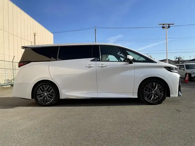 トヨタ ヴェルファイア ハイブリット Z プレミア 東京都 2023(令5)年 2.1万km プラチナホワイトパールマイカ 純正ナビ　/Ｂｌｕｅｔｏｏｔｈ　/フルセグＴＶ　/全周囲カメラ　/フリップダウンモニター　/ユニバーサルステップ　/左右独立ムーンルーフ　/ＥＴＣ２．０　/前後ドライブレコーダー　/純正フロアマット　/純正アルミホイール/ABS/横滑り防止装置/コーナーセンサー/レーンアシスト/盗難防止装置/オートライト/オートマチックハイビーム/衝突被害軽減システム/BSM