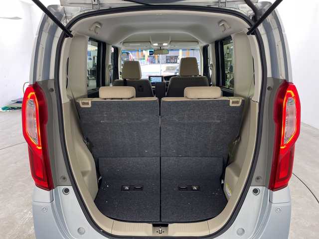 ホンダ Ｎ ＢＯＸ G L ホンダセンシング 兵庫県 2019(令1)年 5.1万km モーニングミストブルーM ・社外SDナビ（フルセグ・CD・BT・SD）/・バックカメラ/・ホンダセンシング/・レーダークルーズコントロール/・衝突軽減ブレーキ/・誤発進抑制機能/・歩行者事故低減ステアリング/・路外逸脱抑制機能/・レーンキープアシスト/・標識認識機能/・先行者発進告知/・ビルトインETC/・片側パワースライドドア/・ドライブレコーダー/・ステアリングリモコン/・LEDオートライト/・純正フロアマット/・後席サンシェード/・電動格納ミラー/・ウインカーミラー/・スマートキー/・スペアキー/・プッシュスタート/・ECON/・ドアバイザー