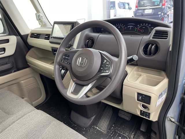 ホンダ Ｎ ＢＯＸ G L ホンダセンシング 兵庫県 2019(令1)年 5.1万km モーニングミストブルーM ・社外SDナビ（フルセグ・CD・BT・SD）/・バックカメラ/・ホンダセンシング/・レーダークルーズコントロール/・衝突軽減ブレーキ/・誤発進抑制機能/・歩行者事故低減ステアリング/・路外逸脱抑制機能/・レーンキープアシスト/・標識認識機能/・先行者発進告知/・ビルトインETC/・片側パワースライドドア/・ドライブレコーダー/・ステアリングリモコン/・LEDオートライト/・純正フロアマット/・後席サンシェード/・電動格納ミラー/・ウインカーミラー/・スマートキー/・スペアキー/・プッシュスタート/・ECON/・ドアバイザー