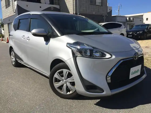 トヨタ シエンタ ファンベースｘ 年式 令和2年式 シルバーm Id 中古車検索のガリバー