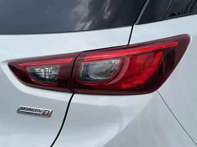 マツダ ＣＸ－３ XD ツーリング Lパッケージ 岩手県 2016(平28)年 8.2万km セラミックM 禁煙車/4WD/ディーゼル/BOSEサウンド/レーダークルーズコントロール/純正ナビ/→フルセグTV/BT/CD/DVD/FM/AM/バックカメラ/ETC/前後ドライブレコーダー/ブラインドスポットモニター/スマートブレーキサポート/車線逸脱警報/ハイビームコントロールシステム/トラクションコントロールシステム/アクティブドライビングディスプレイ/ハーフレザーシート/シートヒーター/パドルシフト/ステアリングスイッチ/オートライト/純正18インチアルミホイール/〇プッシュスタート/〇スマートキー/〇取扱説明書/スペアキー