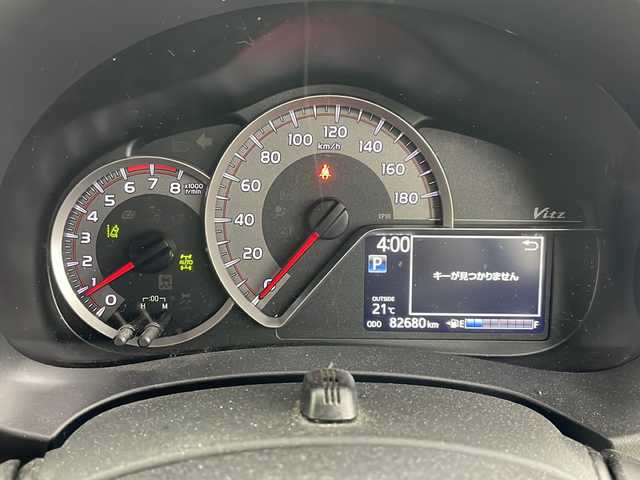 トヨタ ヴィッツ F セーフティーエディションⅢ 道央・札幌 2019(平31)年 8.3万km ダークブルーマイカ ・4WD/・寒冷地仕様/・純正ナビ（TV＆CD＆SD＆BT）/・バックカメラ/・衝突被害軽減ブレーキ/・クリアランスソナー/・先行車発進告知/・車線逸脱警報システム/・オートマチックハイビーム/・社外前後ドライブレコーダー/・オートライト/・LEDヘッドライト/・スマートキー/・スペアキー/・純正エンジンスターター/・積込社外AW付サマータイヤ