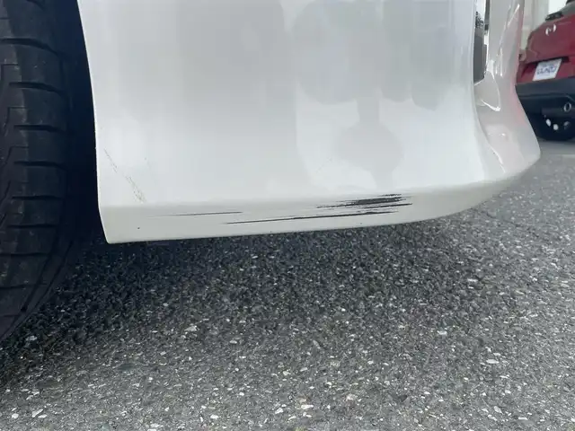 トヨタ ノア Si 愛知県 2014(平26)年 12.1万km ホワイトパールクリスタルシャイン 自社割賦契約済み車両/ 純正メモリナビ/　◯ CD再生機能/　◯ DVD再生機能/　◯ フルセグTV/　◯ BT対応/ バックカメラ/ ETC/ 両側パワースライドドア/ ステアリングスイッチ/ クルーズコントロール/ プッシュスタート/ オートライト/ ウインカーミラー/ レザー調シートカバー/ フロアマット