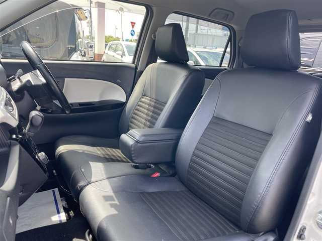 ダイハツ キャスト アクティバ GターボプライムコレSAⅢ 鳥取県 2018(平30)年 10.2万km パールホワイトⅢ (株)IDOMが運営する【じしゃロン鳥取店】の自社ローン専用車両になります。こちらは現金またはオートローンご利用時の価格です。自社ローンご希望の方は別途その旨お申付け下さい/4WD/純正ナビ(NMZK-W68D)/・フルセグ/CD/DVD/BT/バックカメラ/スマートアシスト3/衝突被害軽減ブレーキ/オートハイビーム/ハーフレザーシート/前席シートヒーター/LEDオートライト/ETC/純正ドライブレコーダー/純正15インチAW/スマートキー×2/プッシュスタート