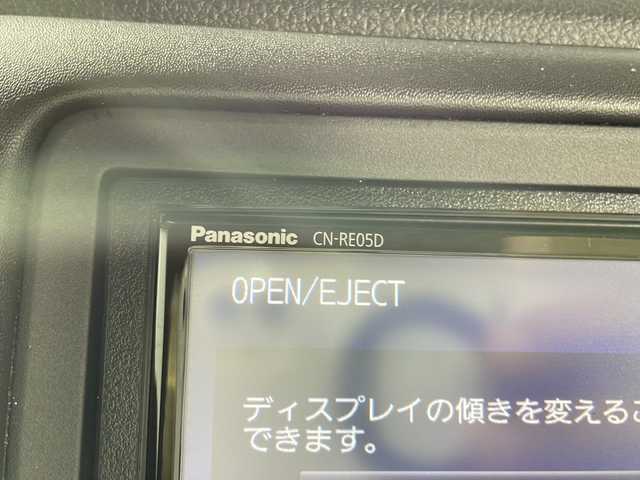 ホンダ ヴェゼル ハイブリッド Z ホンダセンシング 沖縄県 2019(令1)年 5.2万km プラチナホワイトパール 県外仕入れ　/社外ナビ　/フルセグＴＶ　Ｂｌｕｅｔｏｏｔｈ接続　ＣＤ　ＤＶＤ再生　/バックカメラ　/ＥＴＣ　/クルーズコントロール　/レーンアシスト　/パドルシフト/ハーフレザー　/シートヒーター/スマートキー/スペアキー/ＬＥＤヘッドライ　/オートライト/純正アルミホイール/純正フロアマット