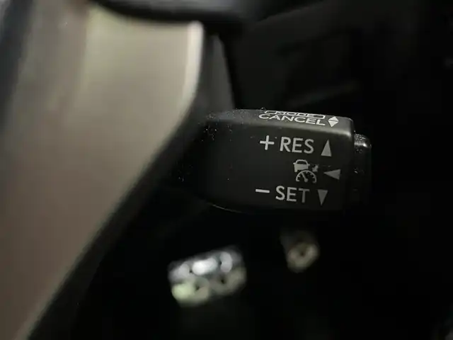 レクサス ＮＸ 200t Fスポーツ 山形県 2017(平29)年 6.2万km ソニッククォーツ サンルーフ/純正ナビ/バックカメラ/サイドカメラ/クリアランスソナー/プリクラッシュセーフティ/アダプティブクルーズコントロール/パドルシフト/ベンチレーションシート/シートヒーター/ステアリングヒーター/ブラックレザーシート/3眼LEDヘッドライト/純正AW235/55R18積み込み/社外レーダー
