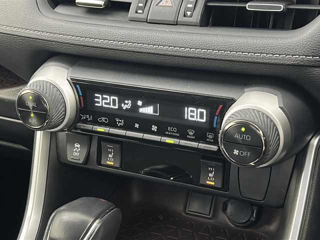 トヨタ ＲＡＶ４ G 宮城県 2020(令2)年 3.3万km ホワイトパールクリスタルシャイン ワンオーナー/モデリスタエアロ（F.S.R)/トヨタセーフティセンス/・プリクラッシュセーフティ/・レーダークルーズコントロール/・レーンディパーチャーアラート/・ロードサインアシスト/・パーキングサポートブレーキ/・クリアランスソナー/・オートハイビーム/ブラインドスポットモニター/純正9型ナビ（NSZT-Y68T）/・フルセグTV/BT/CD/DVD/SD/バックカメラ/電動リアゲート/シートヒーター（D/N)/パワーシート（D席）/ステアリングヒーター/ステアリングスイッチ/ビルトインETC/LEDヘッドライト/LEDフォグライト/純正18インチAW/純正フロアマット/プッシュスタート/ドライブレコーダー