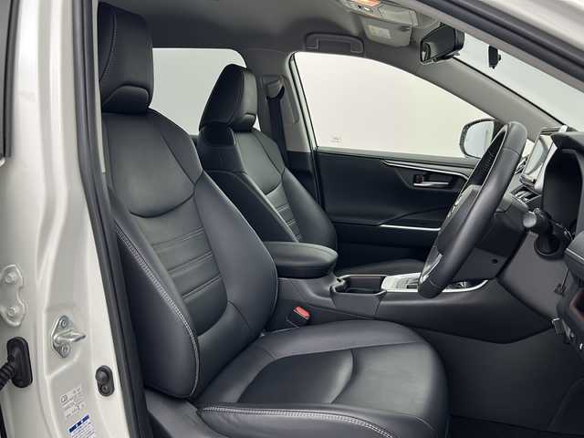 トヨタ ＲＡＶ４ G 宮城県 2020(令2)年 3.3万km ホワイトパールクリスタルシャイン ワンオーナー/モデリスタエアロ（F.S.R)/トヨタセーフティセンス/・プリクラッシュセーフティ/・レーダークルーズコントロール/・レーンディパーチャーアラート/・ロードサインアシスト/・パーキングサポートブレーキ/・クリアランスソナー/・オートハイビーム/ブラインドスポットモニター/純正9型ナビ（NSZT-Y68T）/・フルセグTV/BT/CD/DVD/SD/バックカメラ/電動リアゲート/シートヒーター（D/N)/パワーシート（D席）/ステアリングヒーター/ステアリングスイッチ/ビルトインETC/LEDヘッドライト/LEDフォグライト/純正18インチAW/純正フロアマット/プッシュスタート/ドライブレコーダー