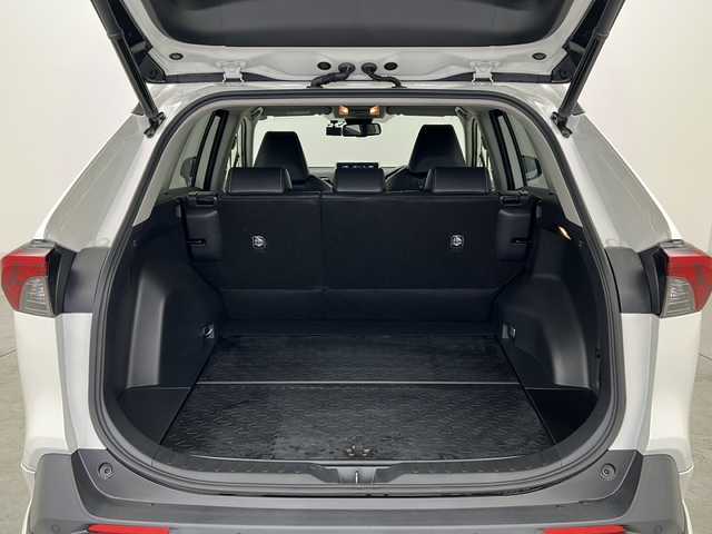 トヨタ ＲＡＶ４ G 宮城県 2020(令2)年 3.3万km ホワイトパールクリスタルシャイン ワンオーナー/モデリスタエアロ（F.S.R)/トヨタセーフティセンス/・プリクラッシュセーフティ/・レーダークルーズコントロール/・レーンディパーチャーアラート/・ロードサインアシスト/・パーキングサポートブレーキ/・クリアランスソナー/・オートハイビーム/ブラインドスポットモニター/純正9型ナビ（NSZT-Y68T）/・フルセグTV/BT/CD/DVD/SD/バックカメラ/電動リアゲート/シートヒーター（D/N)/パワーシート（D席）/ステアリングヒーター/ステアリングスイッチ/ビルトインETC/LEDヘッドライト/LEDフォグライト/純正18インチAW/純正フロアマット/プッシュスタート/ドライブレコーダー