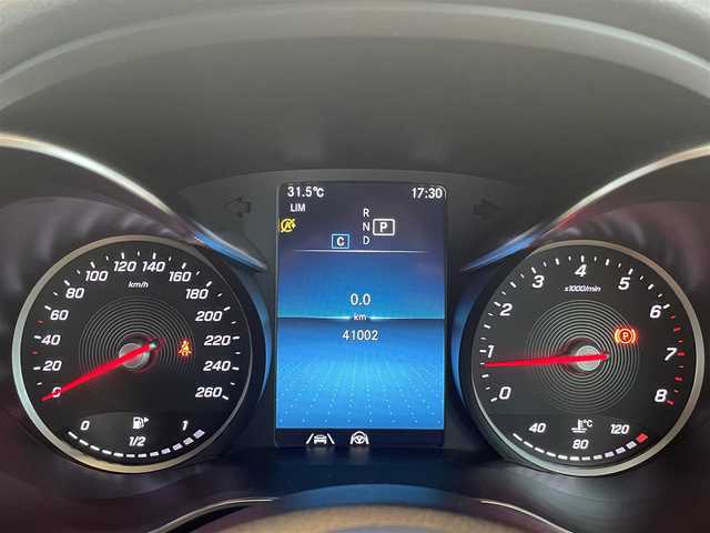 メルセデス・ベンツ Ｃ１８０ アバンギャルド AMGライン 愛知県 2020(令2)年 4.1万km 白 ＡＭＧライン　/レーダーセーフティーＰＫＧ　/ＣＯＭＭＡＮＤナビ　/Ｂｌｕｅｔｏｏｔｈ　/バックカメラ　/フルセグＴＶ　/ＡｐｐｌｅＣａｒＰｌａｙ　/ＡｎｄｒｏｉｄＡｕｔｏ　/ＡＣＣ　/ＬＫＡ　/ＬＤＷ　/ＢＳＭ　/ＥＴＣ2.0/プッシュスタート/アイドリングストップ/ウィンカーミラー