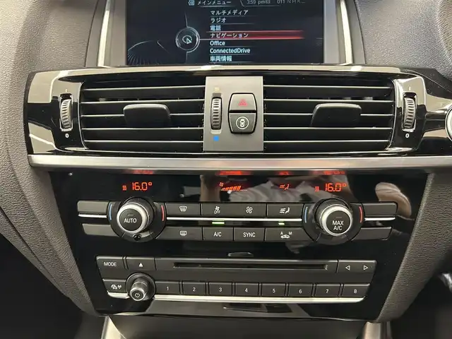 ＢＭＷ Ｘ３ 20d xDrive Mスポーツ 岡山県 2016(平28)年 5.2万km アルピンホワイトⅢ 純正ナビ（HDD)/アラウンドビュー/レーダークルーズコントロール/コーナーセンサー/衝突軽減ブレーキ/AUTO HOLD/SOSコールシステム/リアモニター（ALPINE)/ヘッドアップディスプレイ/パワーシート/ETC/ドラレコ/電動リアゲート/インテリジェントセーフティ/ダウンヒルアシスト/横滑り防止機能
