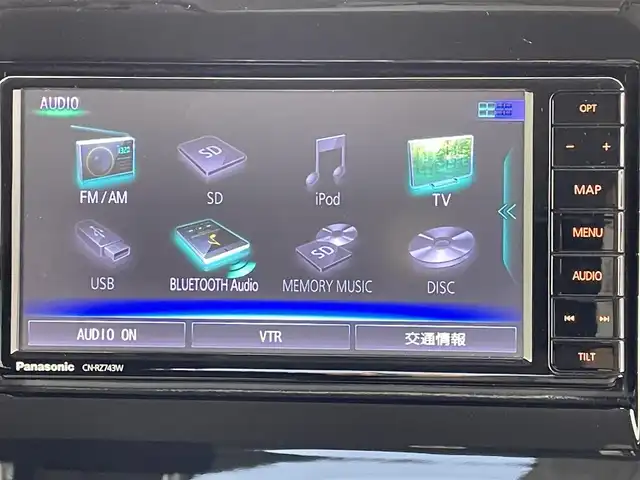 スズキ クロスビー HYBRID MX 千葉県 2019(平31)年 6.5万km ピュアホワイトP 純正ナビ/ フルセグTV　Bluetooth　CD　DVD/ビルトインETC/パドルシフト/横滑り防止装置/アイドリングストップ/オートエアコン/USB入力端子/純正ラバーマット/純正アルミホイール/ドアバイザー/パワーウインドウ/パワーステアリング/スマートキー/プッシュスタート