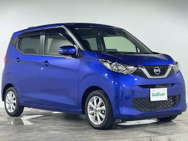 日産 デイズ X 福岡県 2021(令3)年 0.9万km アトランティックブルー /登録時走行距離/　　　　　　　8962キロ/純正ナビ/アラウンドビューモニター/地デジ/オートライト/ETC/新車時整備手帳/　　【保証書】/取扱説明書/