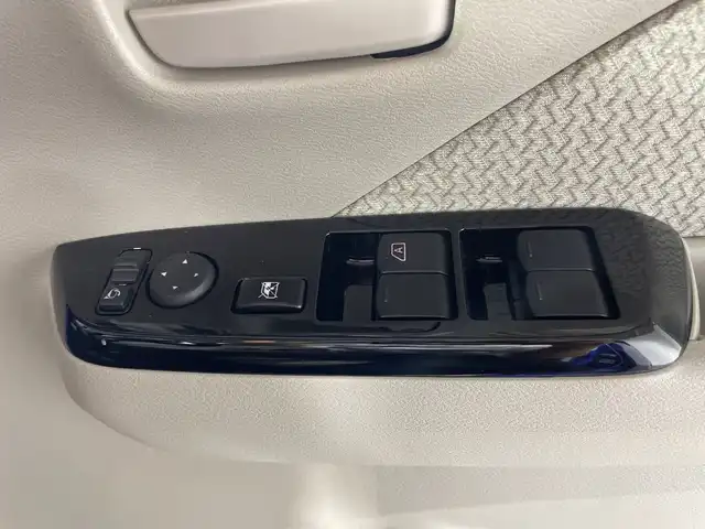 日産 デイズ X 福岡県 2021(令3)年 0.9万km アトランティックブルー /登録時走行距離/　　　　　　　8962キロ/純正ナビ/アラウンドビューモニター/地デジ/オートライト/ETC/新車時整備手帳/　　【保証書】/取扱説明書/