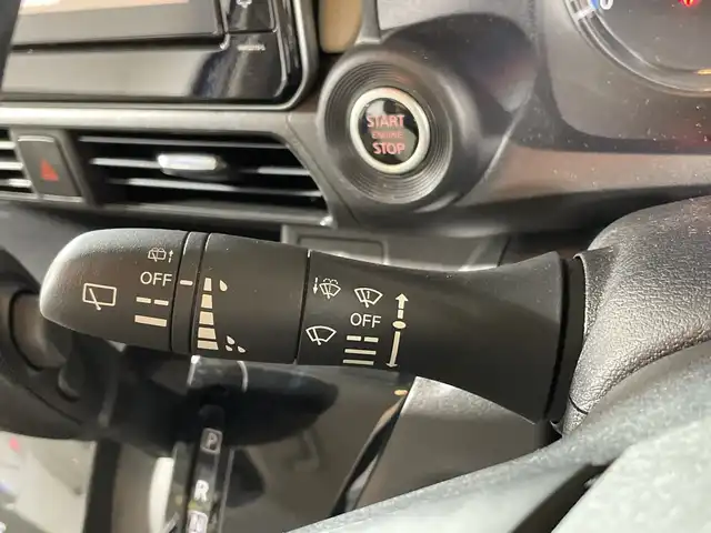 日産 デイズ X 福岡県 2021(令3)年 0.9万km アトランティックブルー /登録時走行距離/　　　　　　　8962キロ/純正ナビ/アラウンドビューモニター/地デジ/オートライト/ETC/新車時整備手帳/　　【保証書】/取扱説明書/