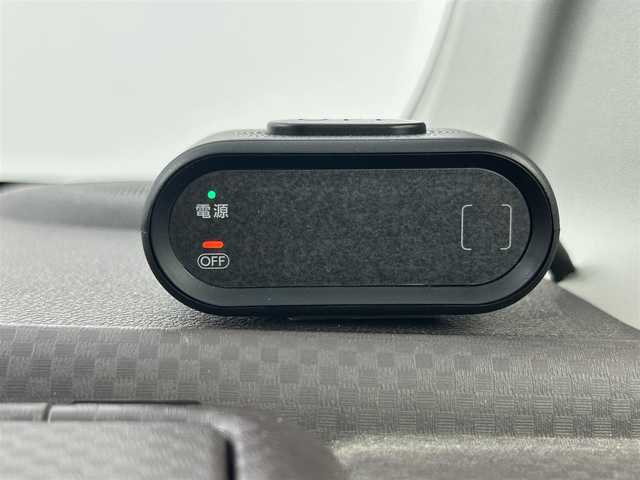 トヨタ スペイド F 千葉県 2013(平25)年 4.2万km ダークブラウンマイカメタリック 禁煙車/片側パワースライドドア/バックカメラ/スマートキー/ドアバイザー/純正フロアマット/純正7インチナビ/CD/DVD/Bluetooth/フルセグ/プッシュスタート