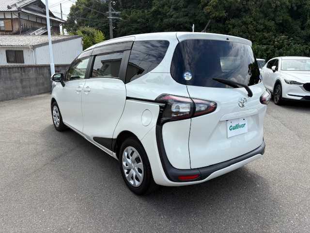 トヨタ シエンタ G クエロ 大阪府 2018(平30)年 1.5万km ホワイトパールクリスタルシャイン ナビ　/フルセグ　/Ｂｌｕｅｔｏｏｔｈ　/バックカメラ　/両側パワースライドドア　/ＬＥＤヘッドライト　/ビルトインＥＴＣ　/フロアーマット　/サイドバイザー　/スマートキー　/衝突軽減ブレーキ