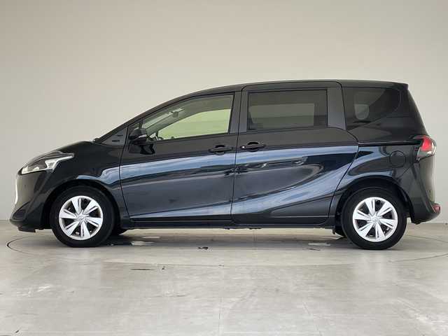 トヨタ シエンタ G 愛知県 2021(令3)年 1.5万km ブラックマイカ 純正ナビ/全方位カメラ/両側パワースライドドア/シートヒーター/フルセグ/CD DVD/Bluetooth/バックカメラ/コーナーセンサー/ステアリングヒーター/ドライブレコーダー/ETC/ステアリングスイッチ/スマートキー/プッシュスタート