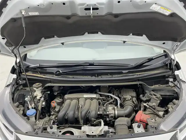 ホンダ フリード G ホンダセンシング 茨城県 2020(令2)年 3.9万km プラチナホワイトパール 純正7インチナビ/Bluetooth/フルセグ/CD/DVD/AM/FM/前後ドラレコ/ETC2.0/レーダークルーズコントロール/シートヒーター/LEDヘッドライト/オートライト/両側パワースライドドア/レーンキープアシスト/コーナーセンサー/スマートキー/スペアキー