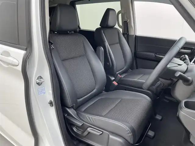 ホンダ フリード G ホンダセンシング 茨城県 2020(令2)年 3.9万km プラチナホワイトパール 純正7インチナビ/Bluetooth/フルセグ/CD/DVD/AM/FM/前後ドラレコ/ETC2.0/レーダークルーズコントロール/シートヒーター/LEDヘッドライト/オートライト/両側パワースライドドア/レーンキープアシスト/コーナーセンサー/スマートキー/スペアキー